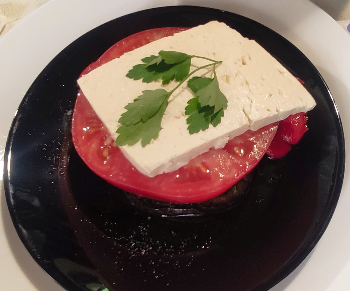 Салата с печен патладжан