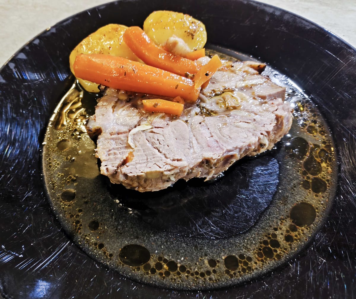 Свински врат с моджо марината