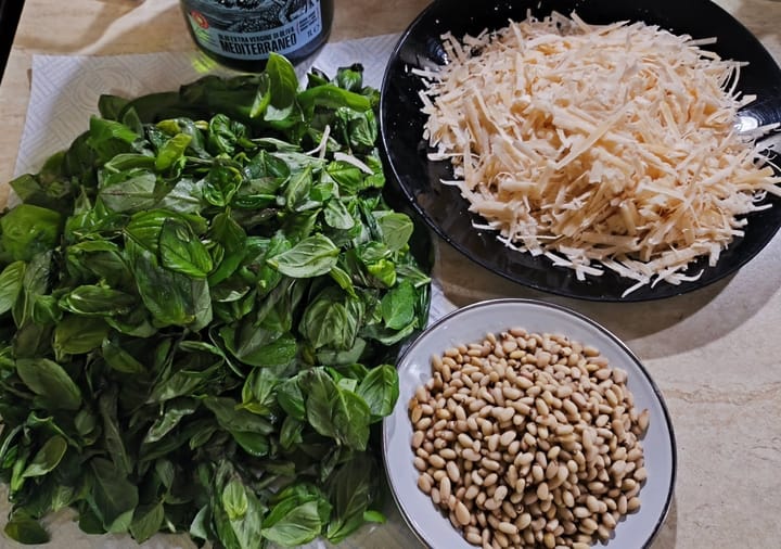 Домашно песто